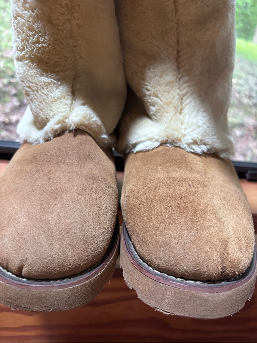 UGG Australia Fluff Boots Size 9 Chestnut Shearling Fur Winter Cozy Boots - Picture 11 of 15